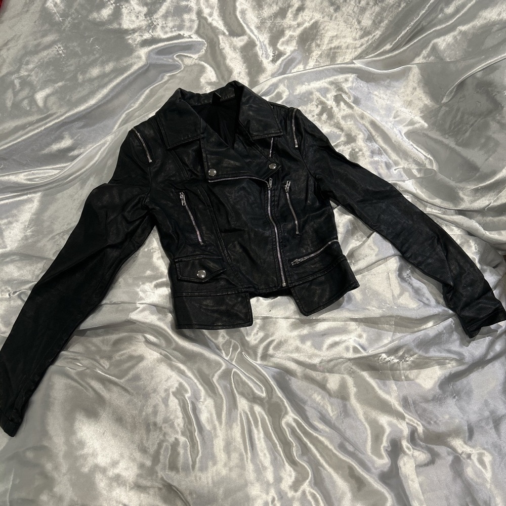 ♡ leather jacket ♡